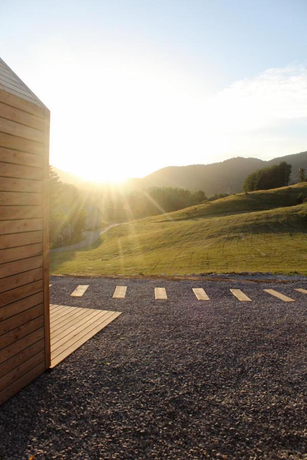 Hiska-Glamping Hotel Ajdovščina Екстериор снимка