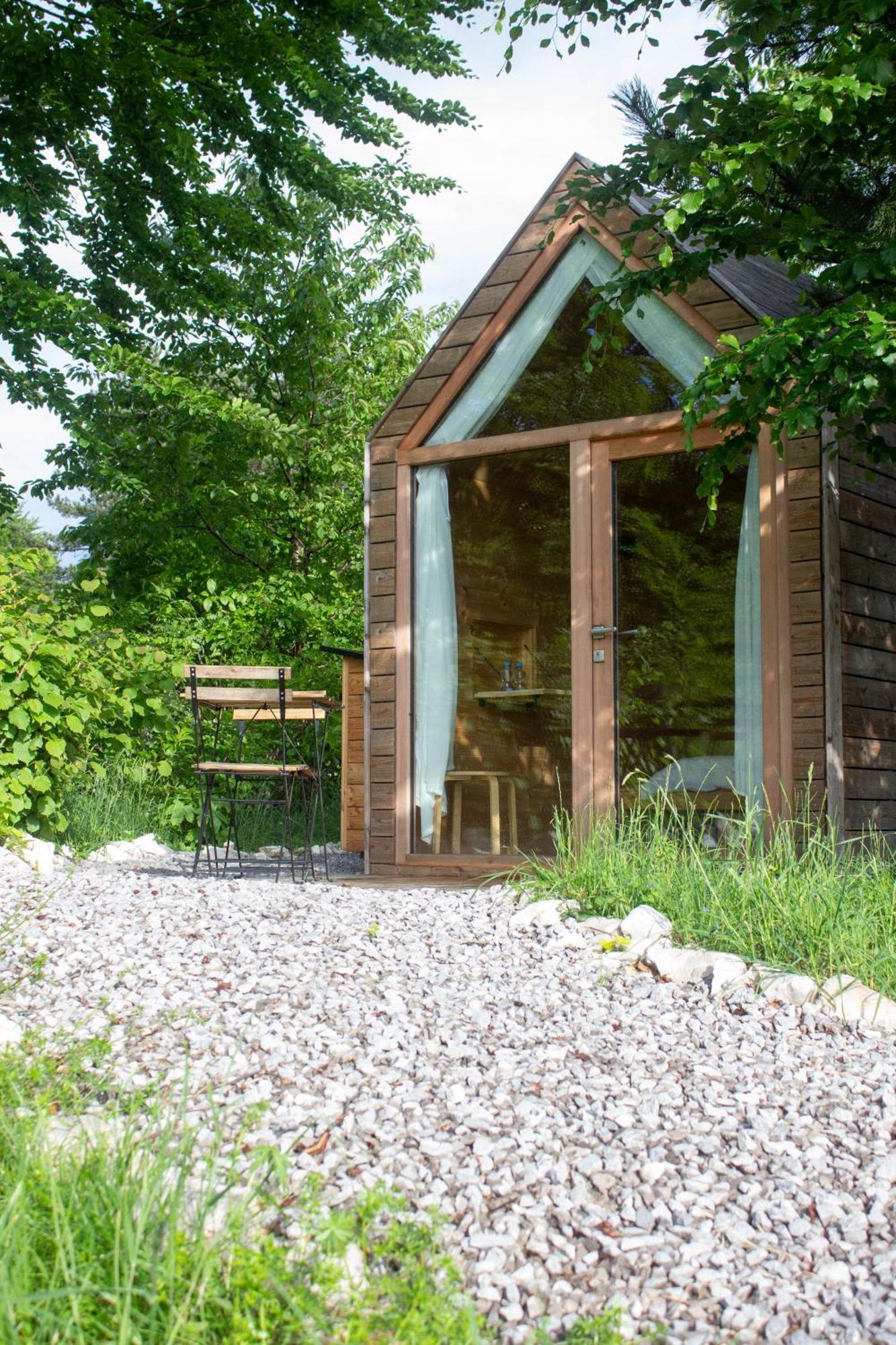 Hiska-Glamping Hotel Ajdovščina Екстериор снимка